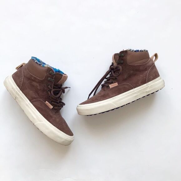 Vans California brown suede ankle sneaker boots  EUC size 4.5 youth - Picture 1 of 8